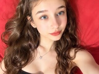 chatrubate cam girl LashawnLebert
