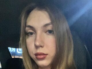 chat room picture LeannHonnerlaw