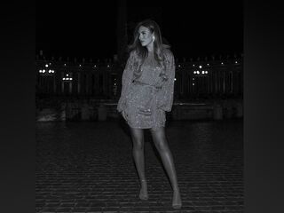 nude gamgirl LeylaBlanc