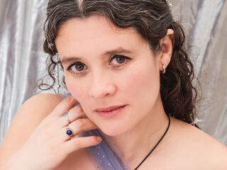 free chatroom LiaBluee