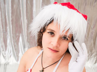 camgirl masturbating with dildo LiaRobins