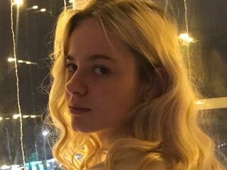 beautiful webcamgirl LiaSo