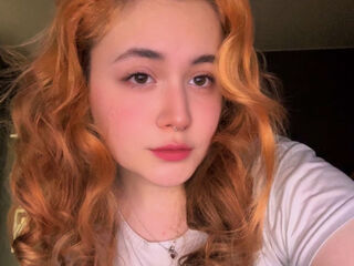 naughty cam girl masturbating with dildo LiliPlishi