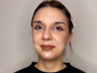 live cam girl pic LoniFessel