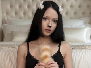 nude cam girl photo LoraineWebley