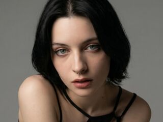 live sex webcam LuisaFinell