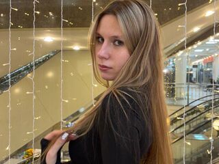 free chat room LydaCentorino