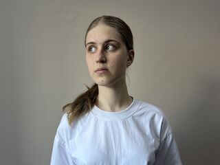 adult chat room MaganPedaci