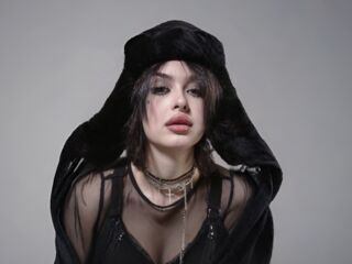 cam MahaliaNeher