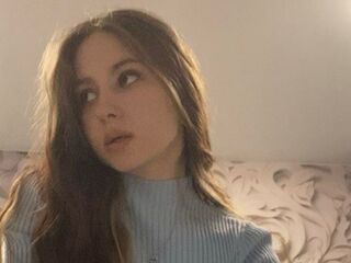 camslut naked MalissaHans