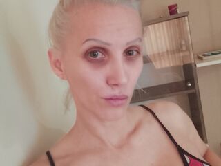 nude camgirl picture Marayaho