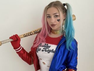 hot strip tease cam MargoRobbz