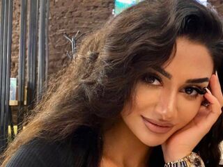 camsex show MayaDastrup