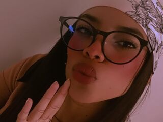 cam slut video chat MeliWain