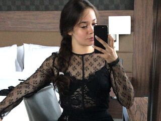 fingering webcam girl MilauraBourbon