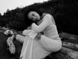 free nude webcam show MyraFaulconer