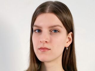 free live cam chat MyrtieKatula