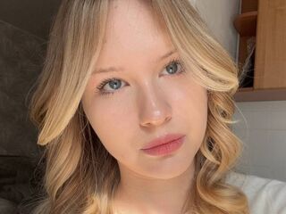 video NanceyMonteverde