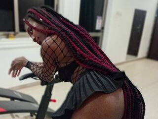 naked camgirl masturbating NayaVella