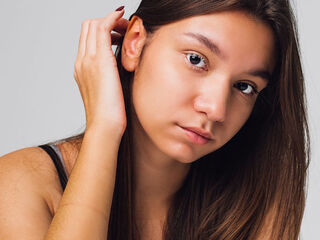 naked cam girl masturbating with vibrator NoeliaZiler