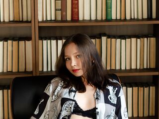 naked webcamgirl NooraMoore