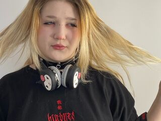 kinky cam photo PilarVanhee