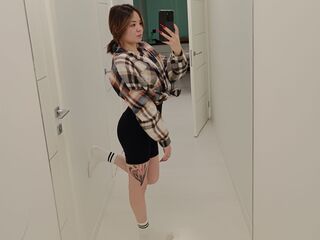 camwhore shaved pussy QuennaDark