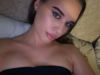 jasmin cam hooker RhiannonJumper