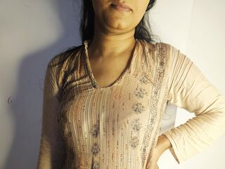 cam slut chat RubbynaKhan