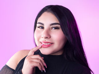 naked cam girl fingering pussy SammyEven