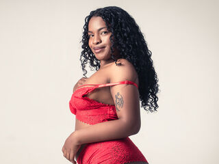 camwhore spreading pussy SashaFerrer