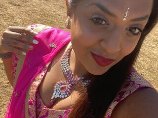 free nude cam ShivaniJohal