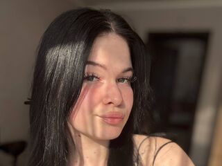 camwhore masturbating with dildo ShonaMellerson