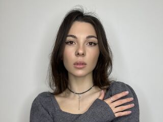 chat room cam SkyeSnow