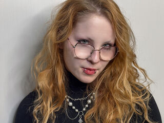 kinky cam SofiaDyson