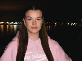 naked girl with webcam masturbating with vibrator StaceyRouthier