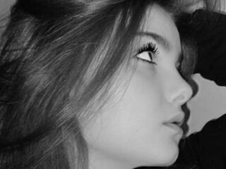 girl chatroom StephanieMiller