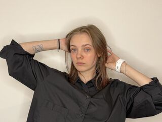 live cam girl SunniBanderas