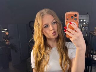 web cam chat TainaSaffo