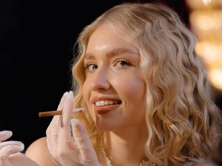 naked webcamgirl video TessaSterling