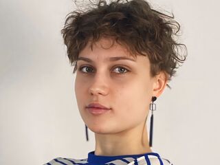 camslut fingering shaved pussy TheolaTunison