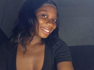 girl topless TinaReuben