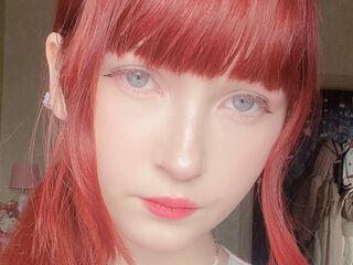 naughty cam girl fingering shaved pussy TyishaWhitaker