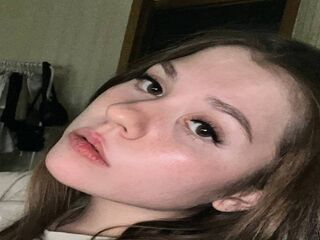 camgirl playing with sextoy UshaNakama