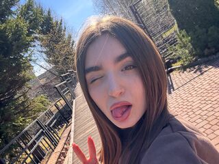live webcam girl ValarieZohn