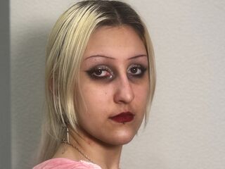 sexy webcamgirl picture VictorinaHarvest