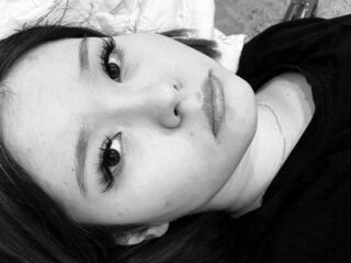 camgirl showing pussy ViolaTilman