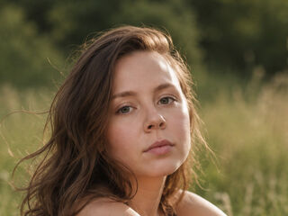 girl naked YeeMcneel